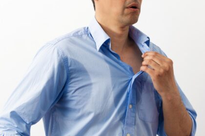 Transpirația excesivă: Semnal de alarmă pentru afecțiuni ascunse