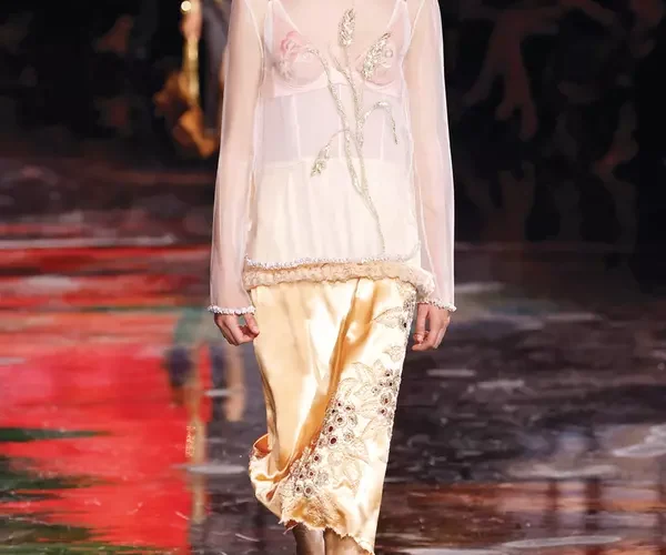 Cum să creezi ținute de zi trendy și delicate
