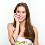 Ce ar trebui să mănânce persoanele care se confruntă cu anxietatea. Alimente recomandate și produse care pot agrava simptomele
